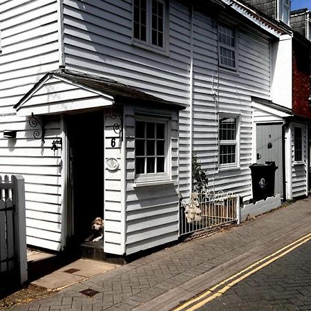 Bridewell Cottage In The Heart Of Tenterden - Pass The Keys Zewnętrze zdjęcie