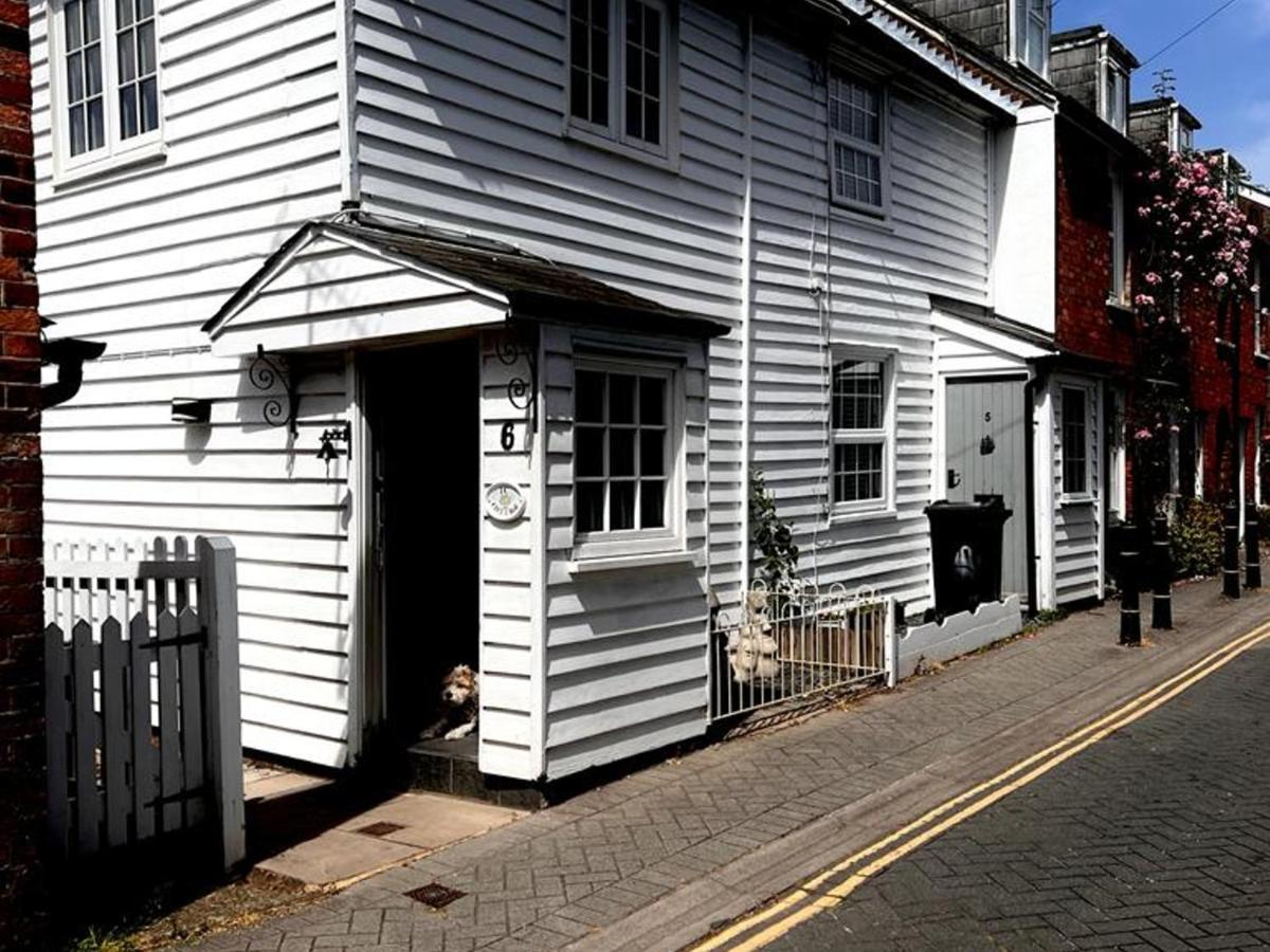 Bridewell Cottage In The Heart Of Tenterden - Pass The Keys Zewnętrze zdjęcie