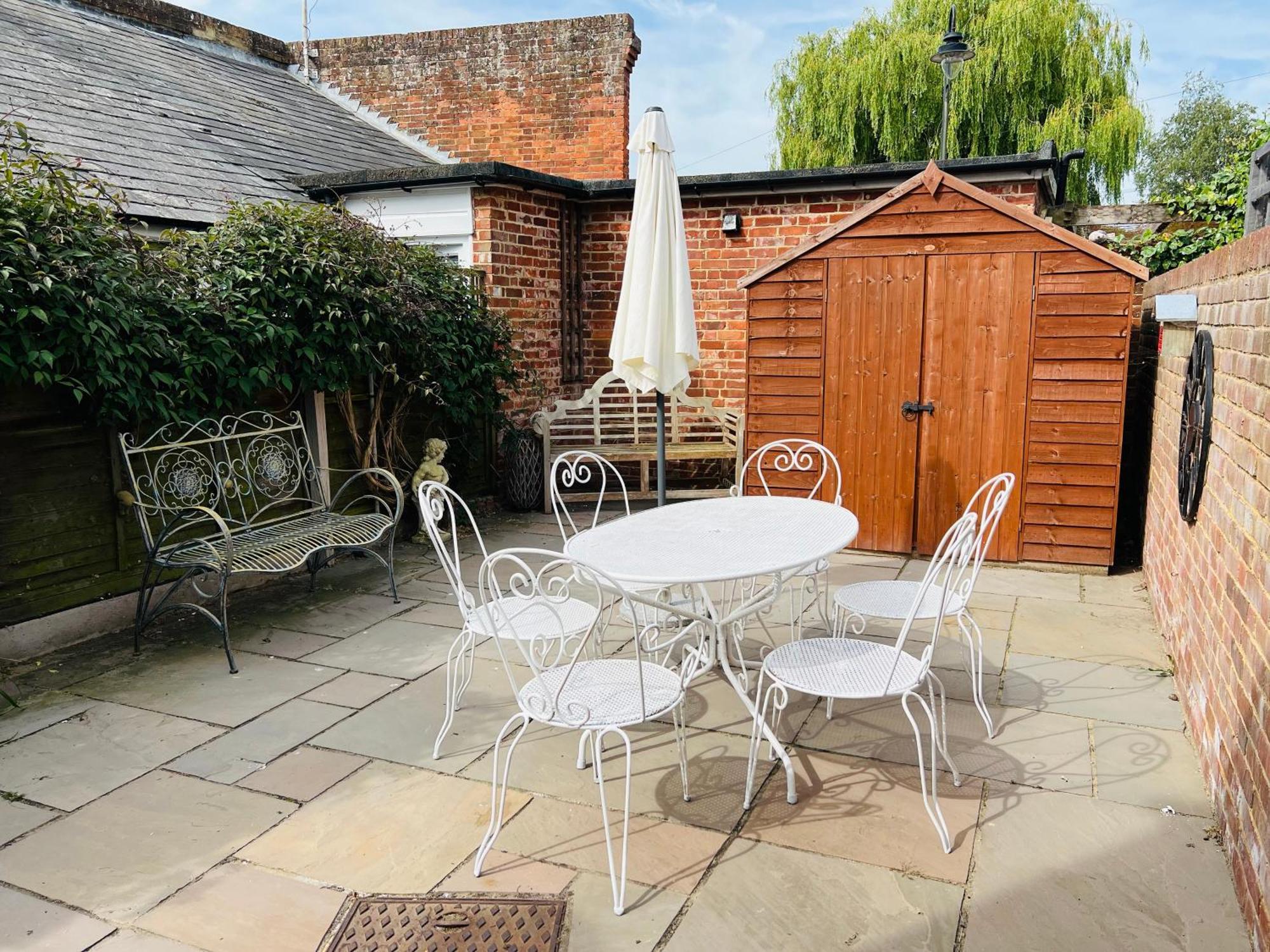 Bridewell Cottage In The Heart Of Tenterden - Pass The Keys Zewnętrze zdjęcie